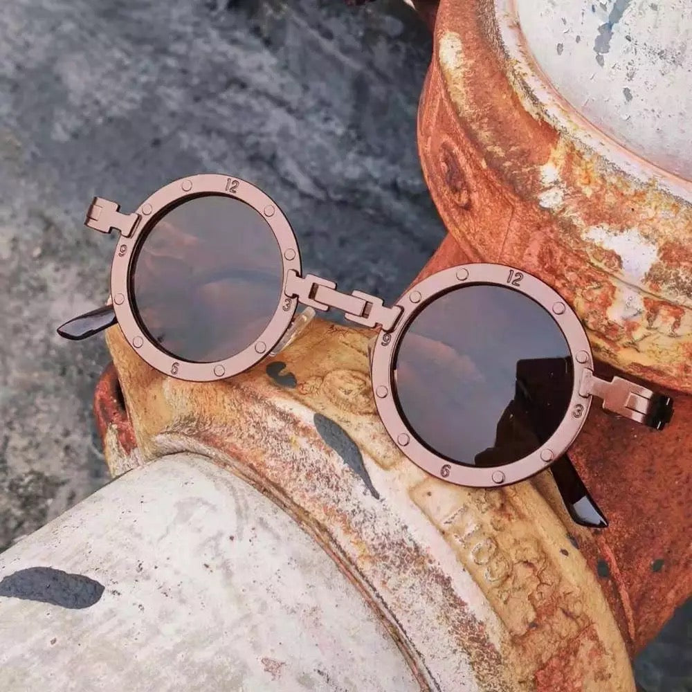 WEEKEND - BROWN